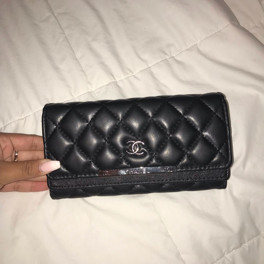 Chanel wallet